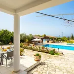 Xenios Dias Villa *
