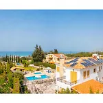 Xenios Dias Villa Argaka