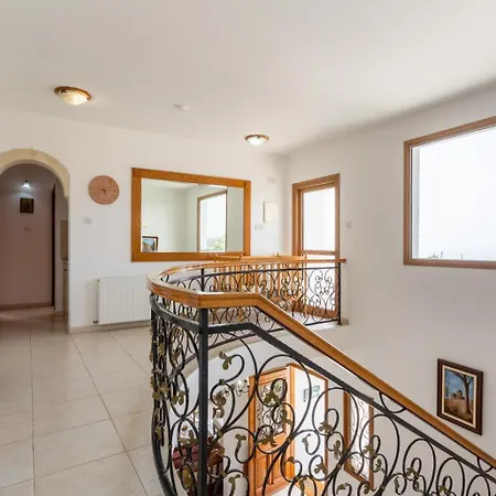 Villa Xenios Dias *