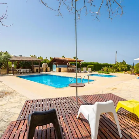Xenios Dias Villa *