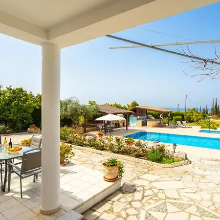 Xenios Dias Βίλα *