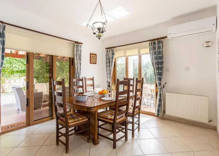 빌라 Xenios Dias *